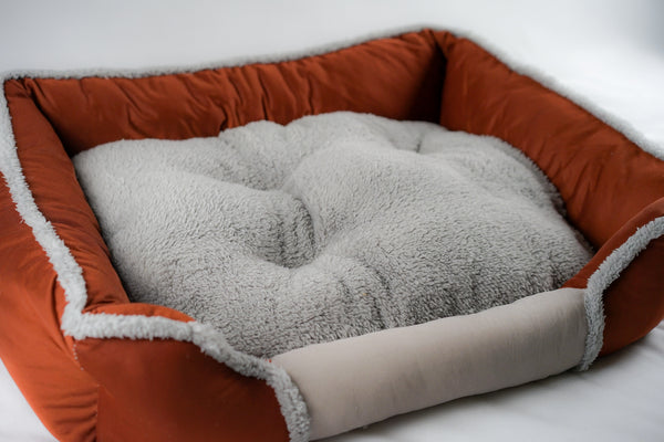 Soft Touch All Seasons 26'' Pet Bed